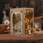 عتیقه فروشی پدربزرگ (Grandfather's Antique Store) برند CUTEBEE