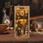 عتیقه فروشی پدربزرگ (Grandfather's Antique Store) برند CUTEBEE